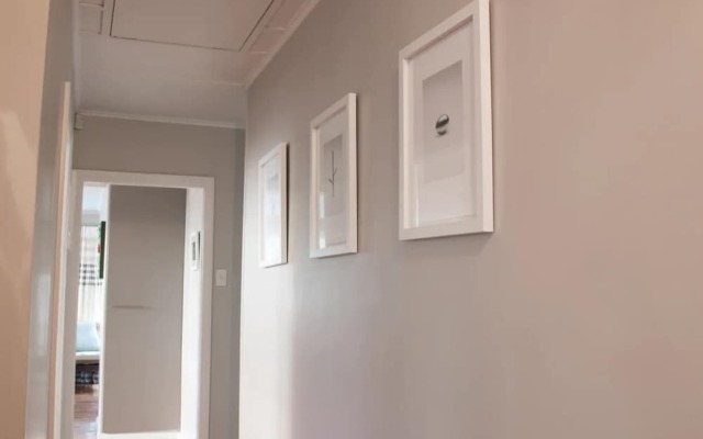2 Bedroom Garden Oasis in Mount Eden