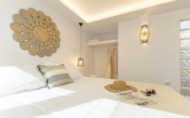 Naxian Nest 2BR Apart Near Beach - Semi Basement