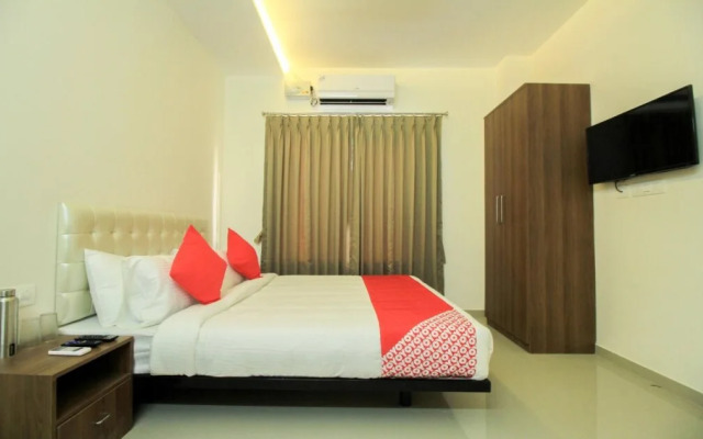 Varcity Bay By OYO Rooms