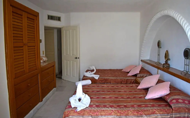Aca Suites Ixtapa
