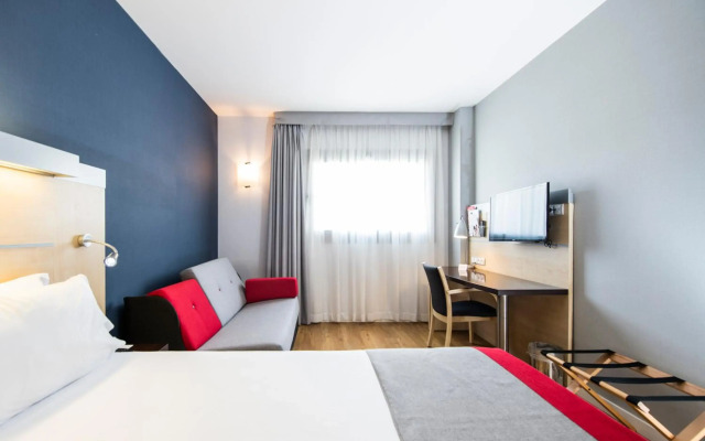 Holiday Inn Express Barcelona - Sant Cugat by IHG