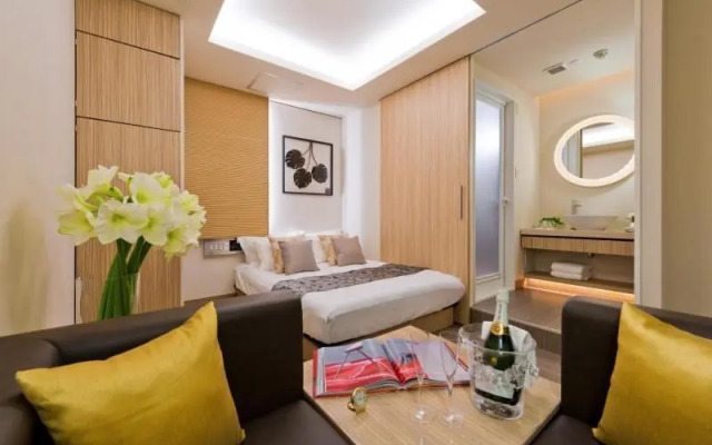 Hotel Roy