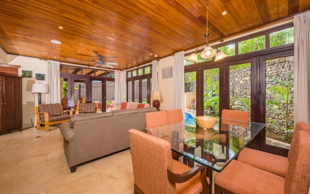 Jet Luxury at Langosta BeachResortVillas