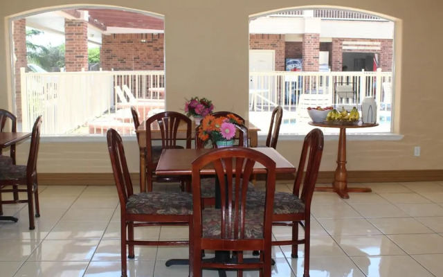 La Copa Inn