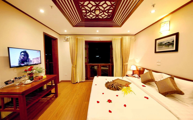 Hanoi Nostalgia Hotel & Spa – Guest Rooms – Hanoi