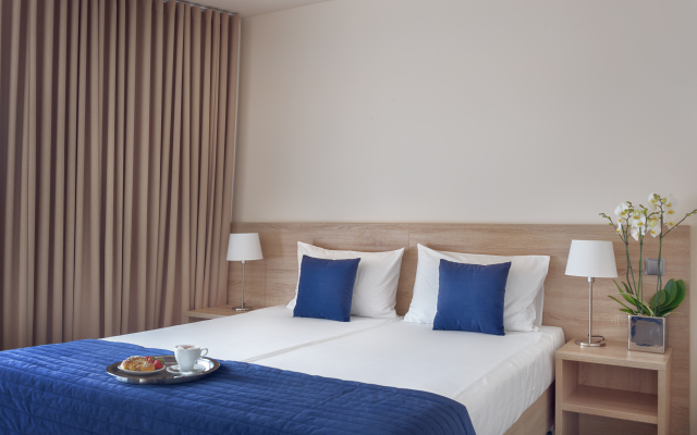 Molo Hotel