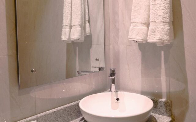 Kuti Resort and Spa