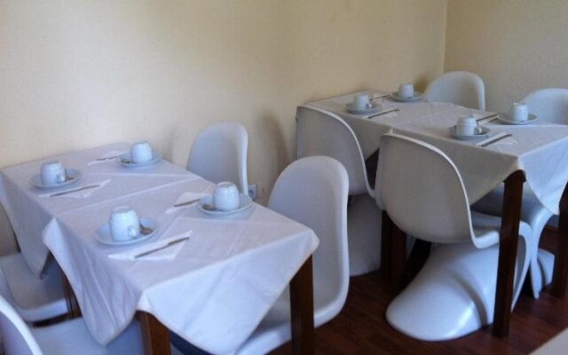 Pensao Bela Figueira