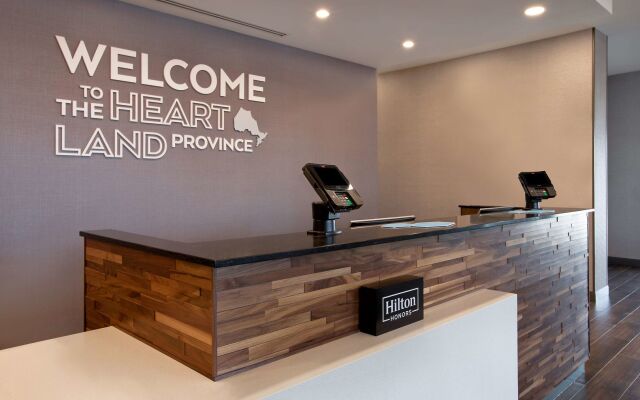 Hampton Inn & Suites Ottawa West