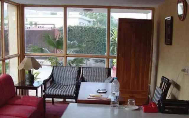Indus Lodge Guest House