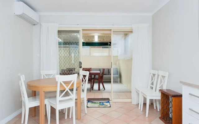 Occy's at Fingal Bay