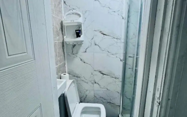 Oyo Unique Private Room