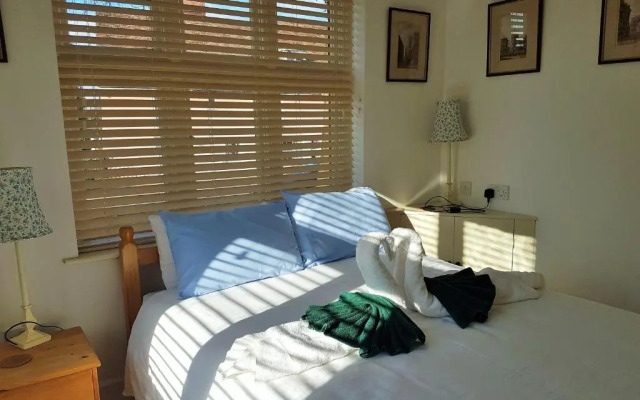 Old School Apartment 1 First Floor