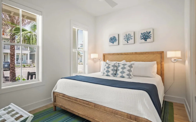 Serenity Shore 305 SOU