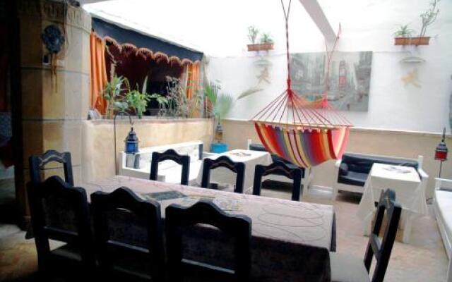 Essaouira Youth Hostel & Social Travel