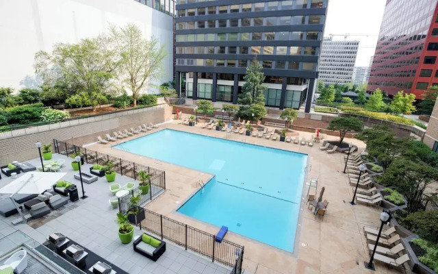 Modern Apartment with Top Amenities