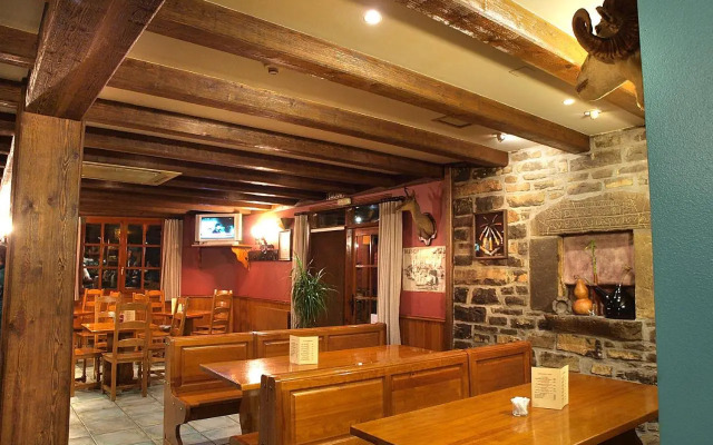 Aparta-Hotel Puertolas