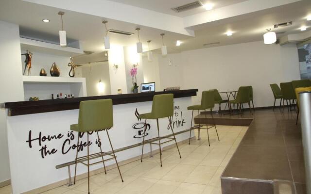 Hotel Selini