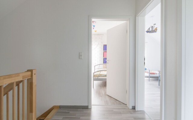 Private House Best Hain (5553)