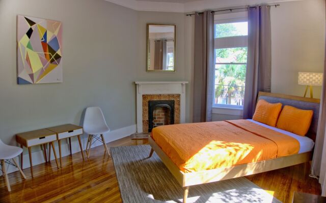 Beautiful Brick 2 Bedroom Home