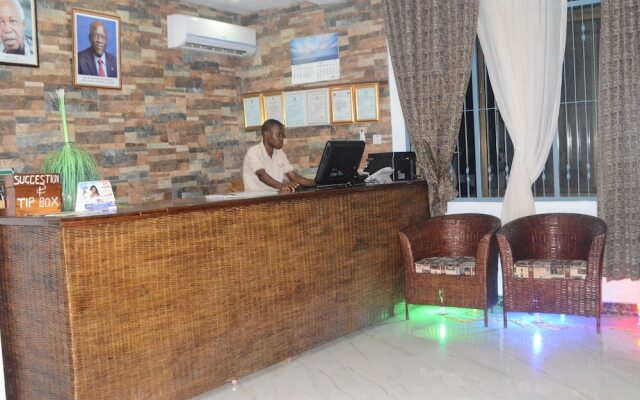 Vamos Hotel Mikumi