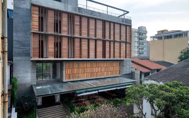 Taprobane House