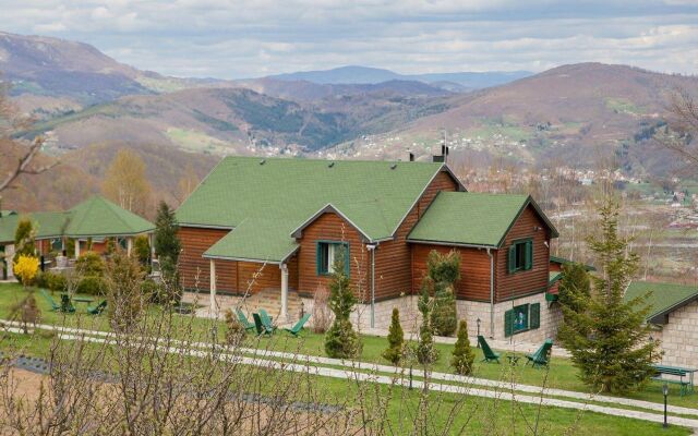 Hotel & Resort Gacka