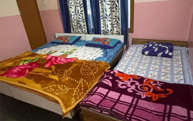 Goroomgo Hotel Nain Karan Uttarkashi