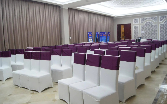 Vienna Hotel Guangzhou Qiaonan Aoyuan Square