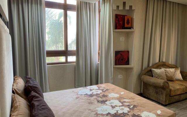 Iris beach luxurious apartment