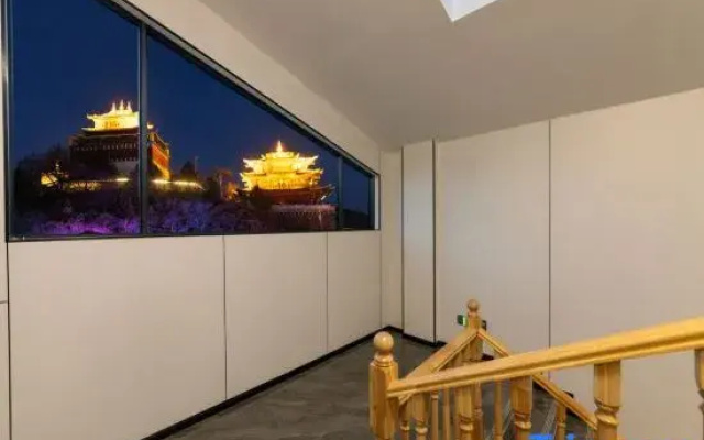 Shangri-La Moyu Boutique Stay with Scenic View (Dukezong Ancient City)
