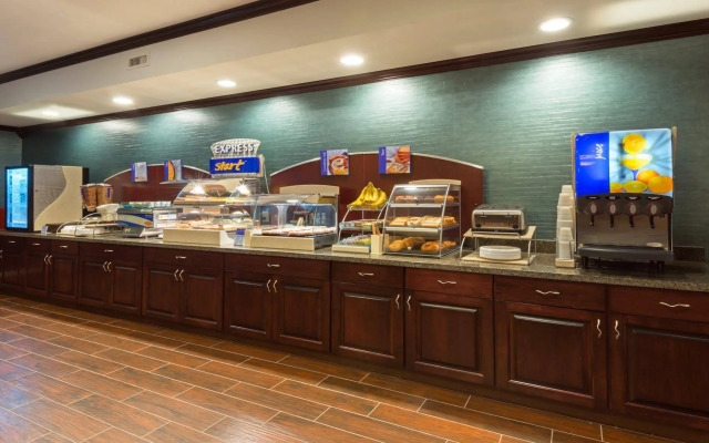 Holiday Inn Express Hotel & Suites Butte by IHG