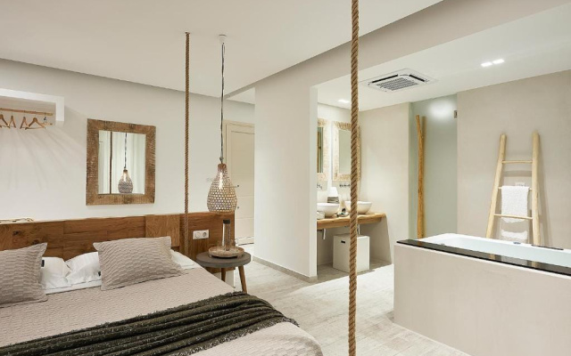 Nirome Luxury Suites