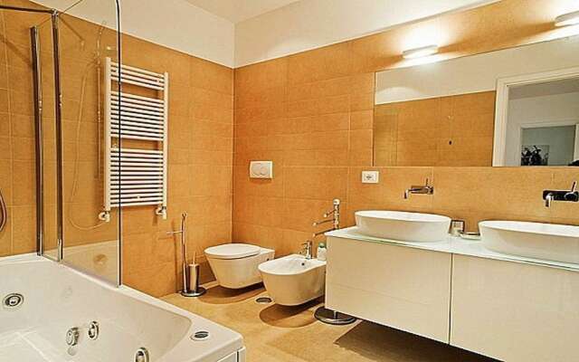 Rent In Rome - Ara Pacis Apartment