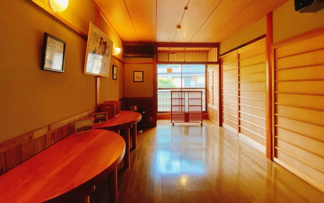 Hot Spring Inn Banya