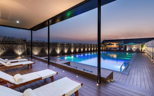 Novotel Shanghai Clover