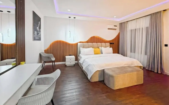 Aradu Apartment