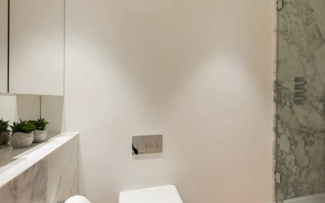 Platinum Apartments in Southwark 9992