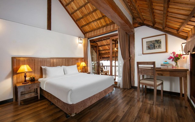 Mai Chau Hideaway Lake Resort