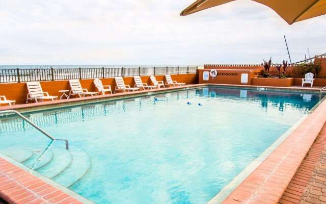 Comfort Inn & Suites Ormond Beach Oceanfront