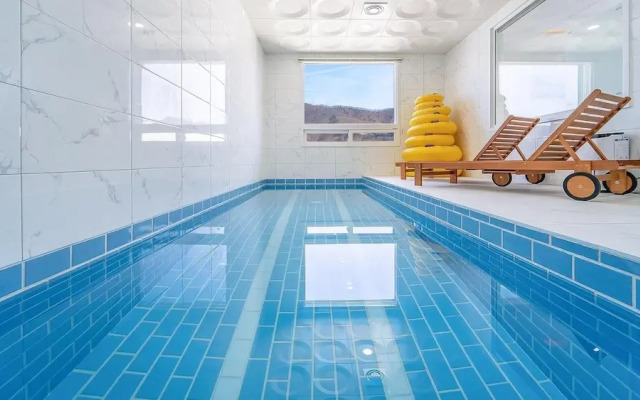 Gapyeong Boreum-dal Poolvilla