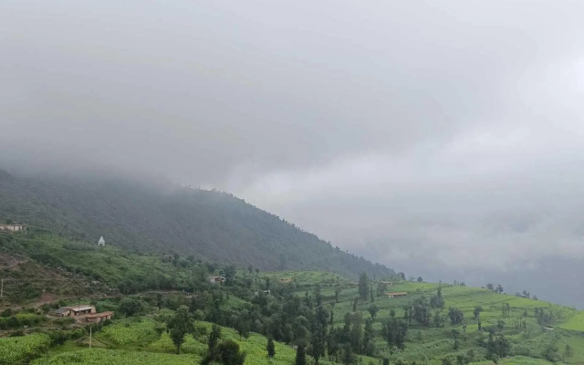 POP 92374 Sanjana Homestay