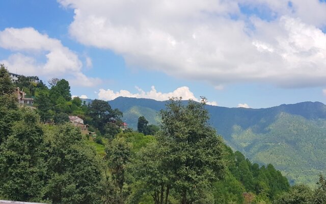 Seclude Arthouse - Uttarakhand