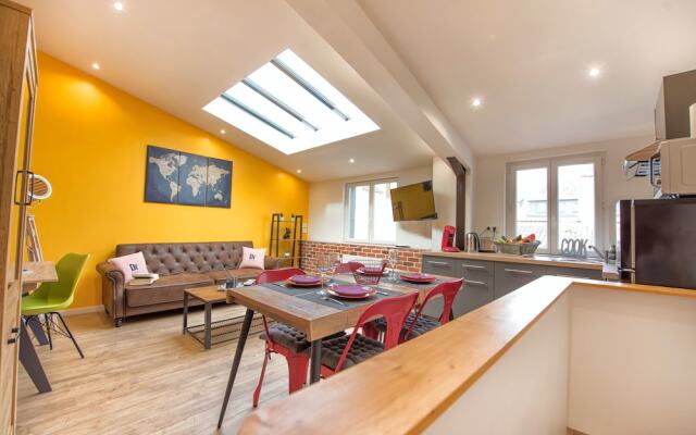 Appart Duplex design et ensoleillé