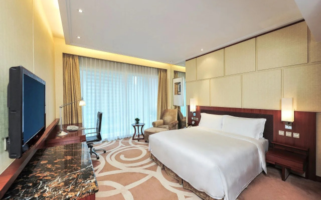 New World Dalian Hotel