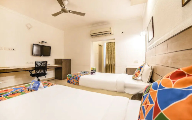 FabHotel Flamingo Anna Nagar
