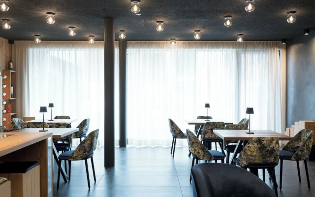 Dolomiti Exclusive your mountain suite