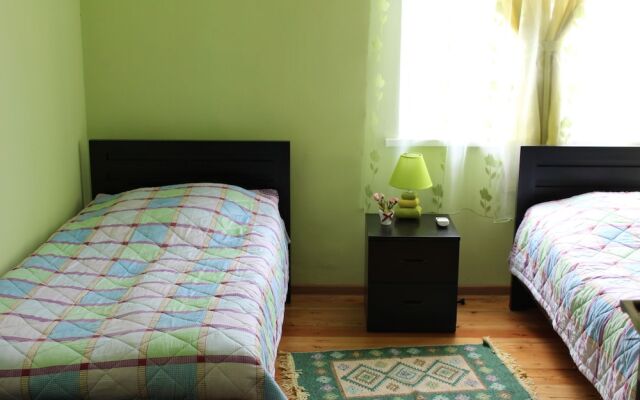 La Deka Guesthouse