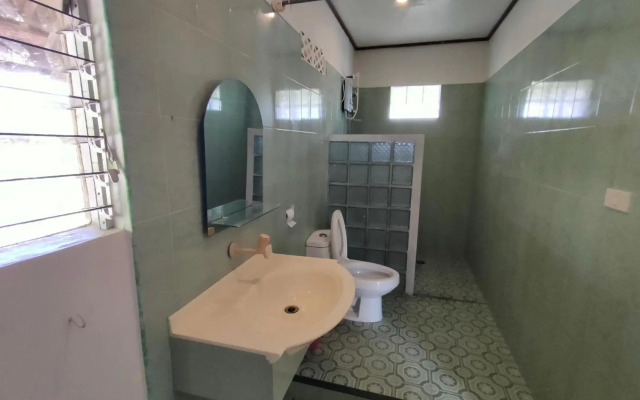 Moalboal T Breeze Coastal Resort