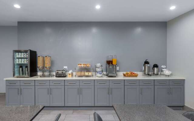 Super 8 by Wyndham San Francisco/Union Square Area